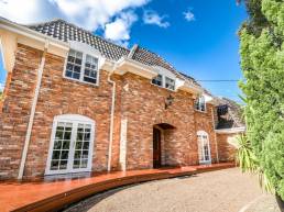 door-window-installation-pennant-hills